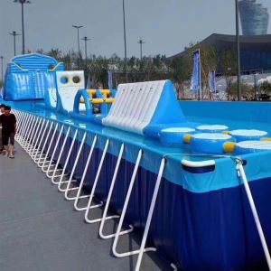 Gigant portativ shishiriladigan suzish havzasi